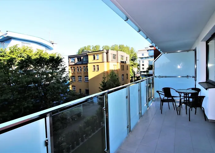 Superior Lazurowy Przy Plazy