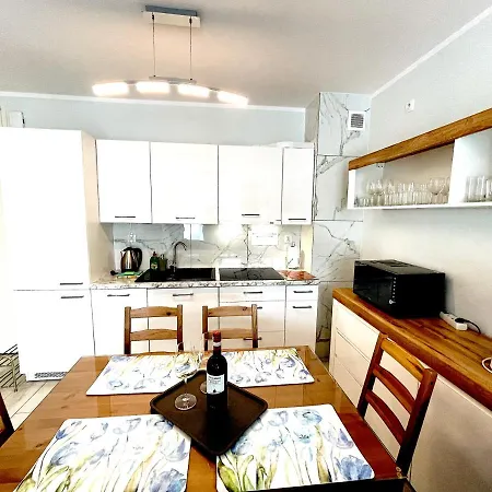 Superior Lazurowy Przy Plazy * Kolobřeh