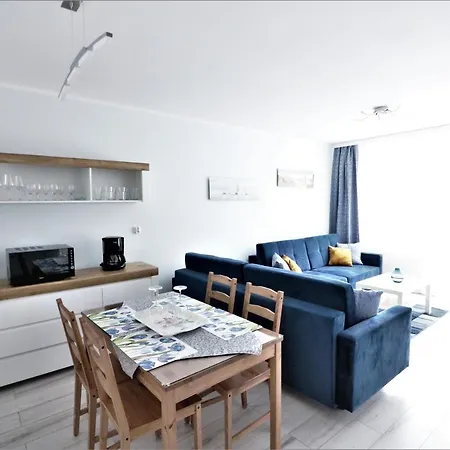 Apartmán Superior Lazurowy Przy Plazy Kolobřeh